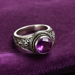 photo of #8 silver ring with purple gem