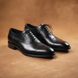 photo of #4 black oxfords