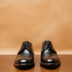 photo of #4 black oxfords