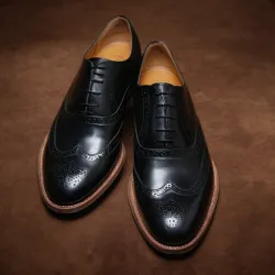 photo of #4 black oxfords