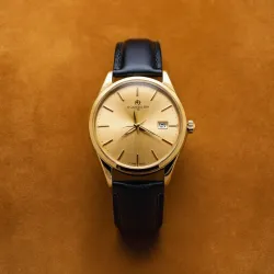 photo of #1 golden wrist watch